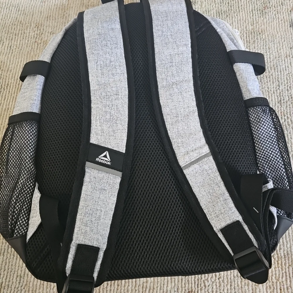 Reebok‎ Kaiser Laptop Backpack Light Heather Gray 18”